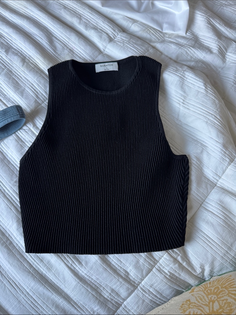 Babaton Black Ribbed Cropped Sleeveless Top